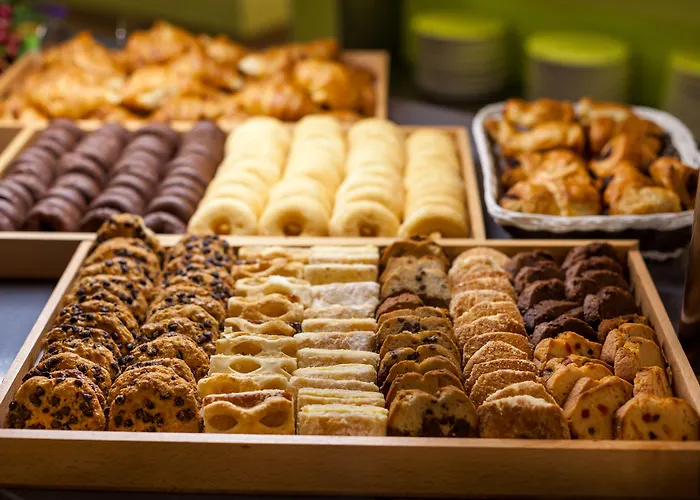 Tropical Park מלון קיאו סלבאחה