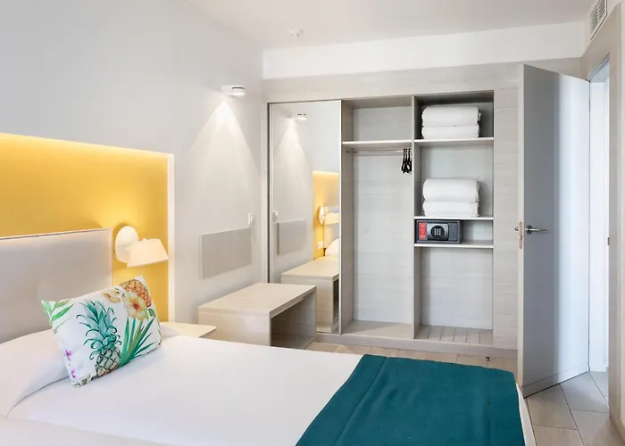 Tropical Park 酒店