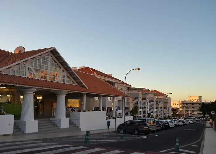 Tropical Park 卡亚俄萨尔瓦赫